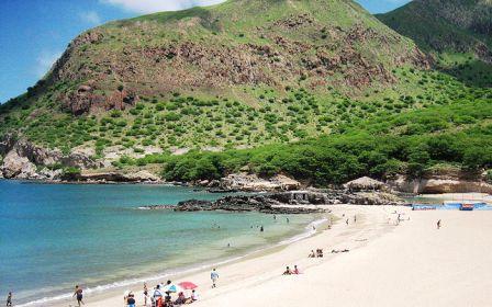 800px Tarrafal Beach CV