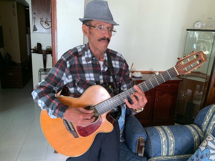 armando tito