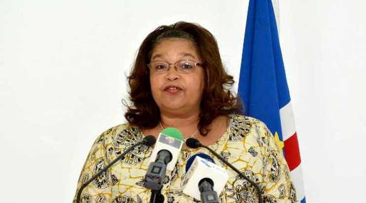 dora pires
