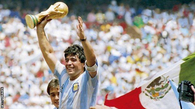 maradona1